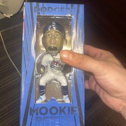 Mookie Betts Los Angeles Dodgers Bobblehead SGA 2024