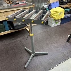 Table Saw Roller Stand