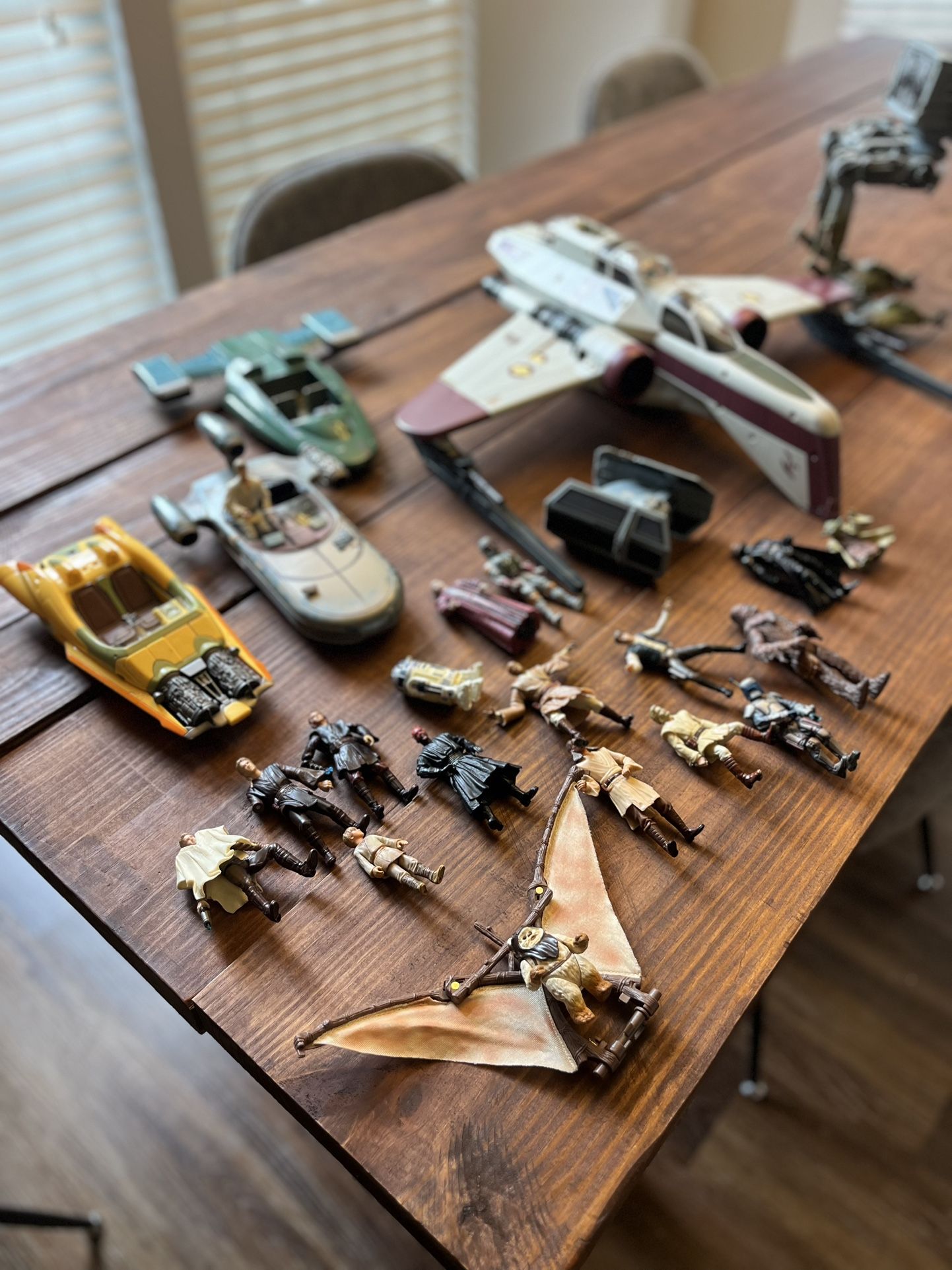 STAR WARS ACTION FIGURES