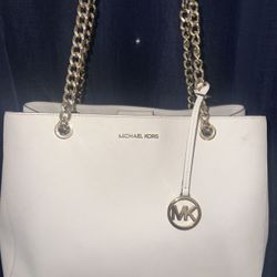 Michael Michael Kors Susannah Large Ew Saffiano Leather Chain