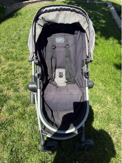 Evenflo Stroller – Excellent Condition 👶🛒