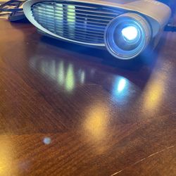 Projector, Infocus LP 500