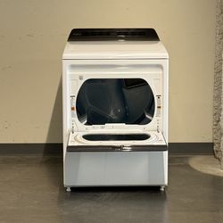 2023 Whirlpool Super Capacity plus electric dryer delivery available