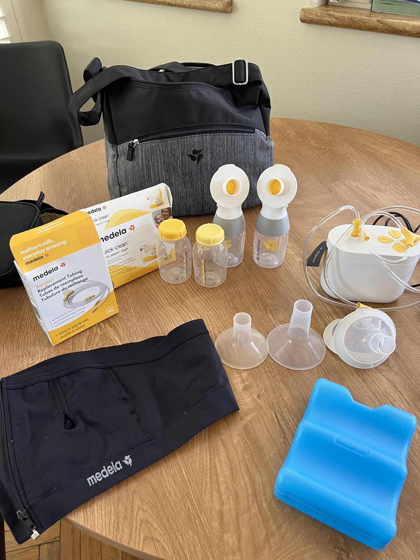 Medela Pump Full Set
