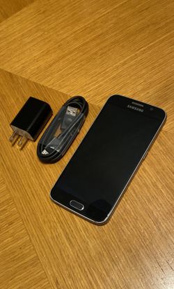 Samsung Galaxy S6 smartphone (unlocked)