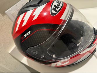 Motorcycle hemlmet and gloves
