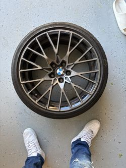BMW 19 Inch Rim And Tire