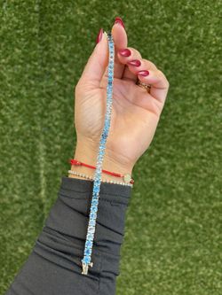 14k Blue Topaz Bracelet 