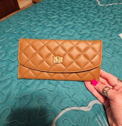 Badgley Mischka wallet
