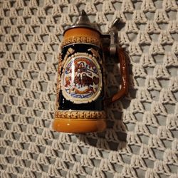 Beer Stein  MÜNCHEN OKTOBERFEST