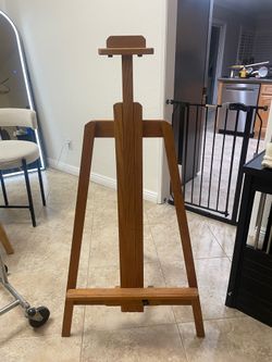 Wooden Standing Easel