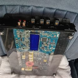 Kicker Amplifier 