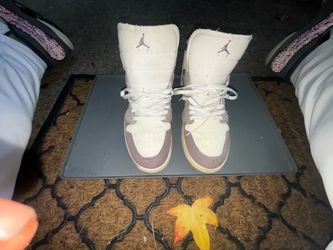 Jordan 1’s  SE