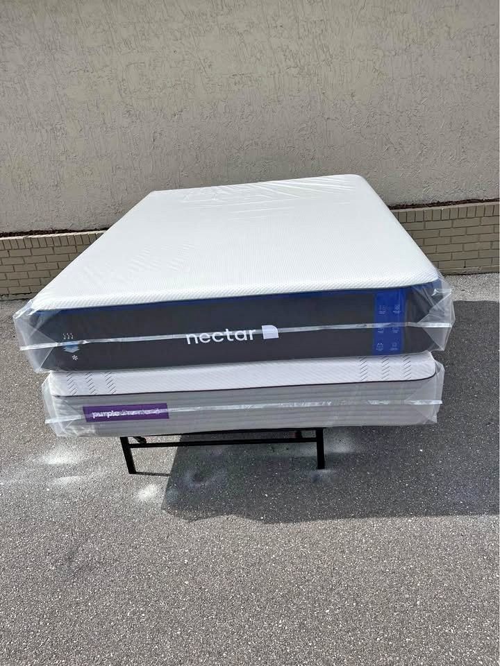 Sleep 😴 on your new mattress TONIGHT. In Stock