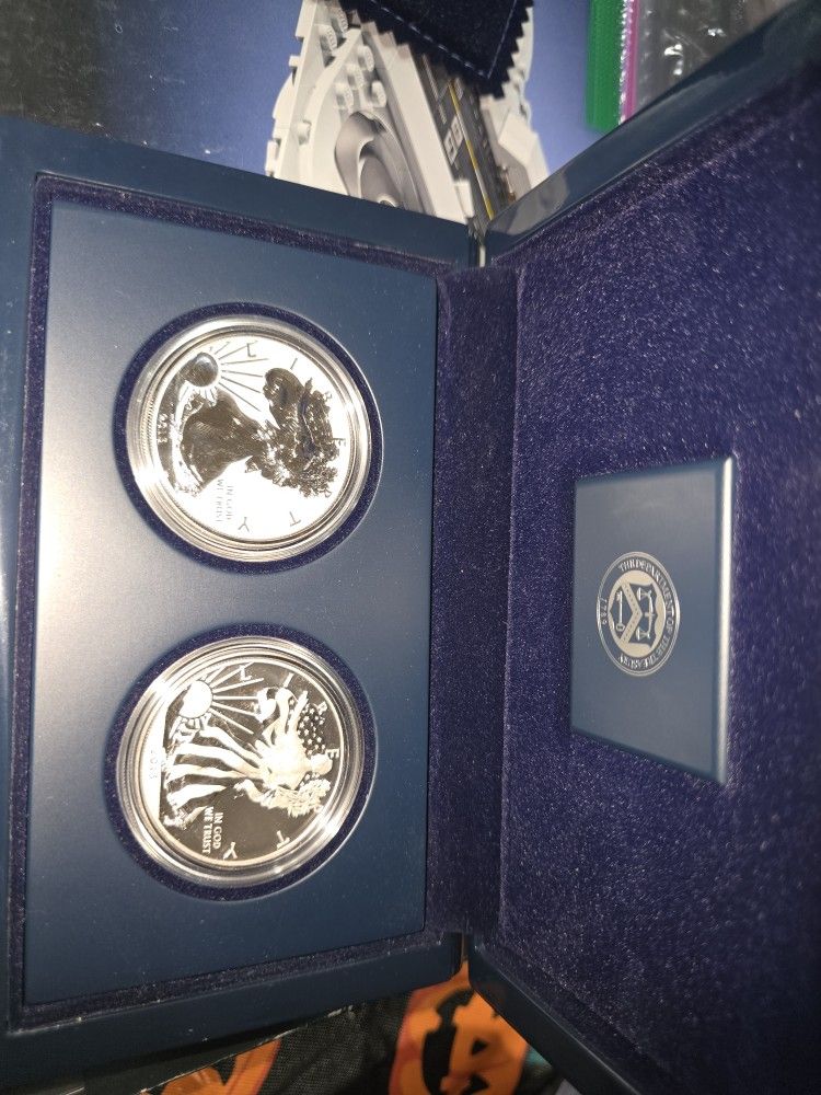 American Eagle West Point Two Coun Silver Set