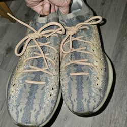 Yeezy 380 Mist Size 11.5