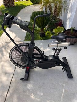 Assault Fitness AssaultBike Pro X new condition !