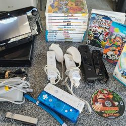 Nintendo Wii U 32GB Black Handheld System Bundle. Controllers + Games TESTED