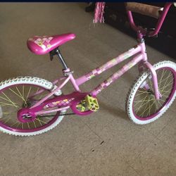 Bicycle For Girls 20 Inches Used 