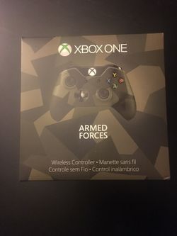 New: 2 Xbox one wireless controllers