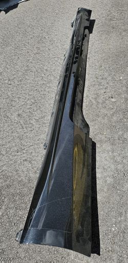 Infiniti Q60 Rocker Molding 17-22