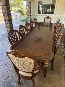 Dinning table