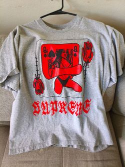 Tee supreme