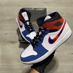 Air Jordan 1 Mid ‘Multicolor Swoosh’