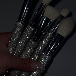 25 PIECE DIAMOND BRUSH SET