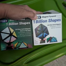 Cool Toy Some Glow In Dark And You Can Make Any Shape And Spin It $20 For Both 