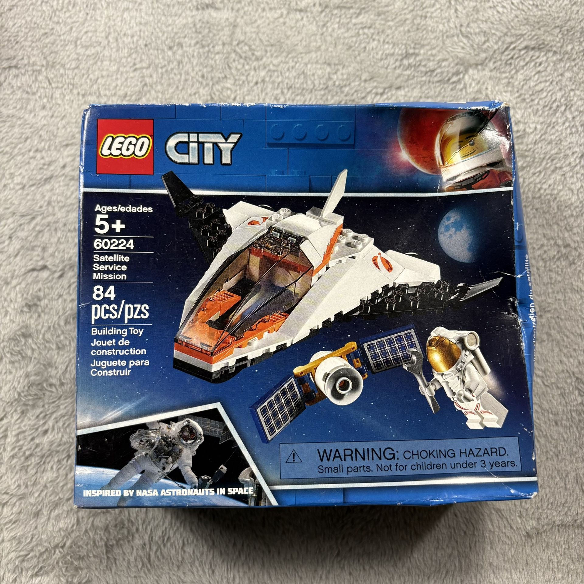 LEGO City Set #60224 Satellite Service Mission