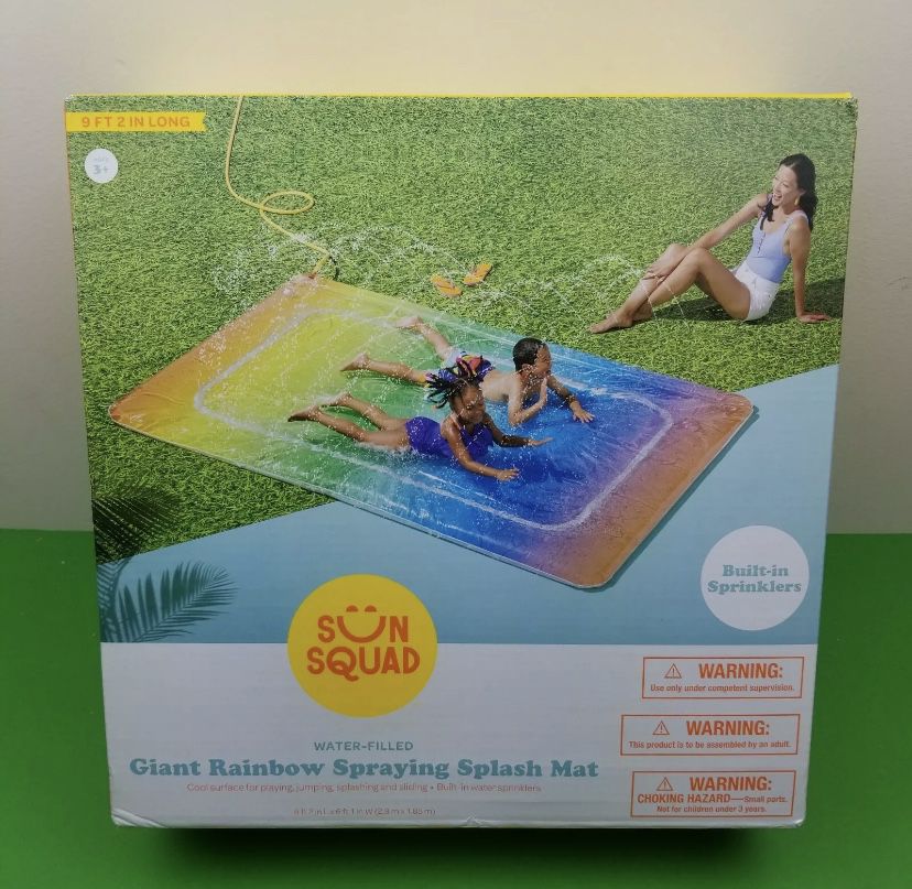 Sun Squad Giant Rainbow Spraying Splash Mat With Built In Sprinklers 9 Feet Long