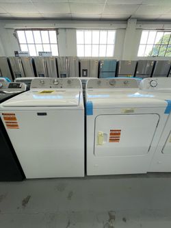 Maytag Set 4.5 Cu Ft Washer and Dryer Gas 7.4 cu ft