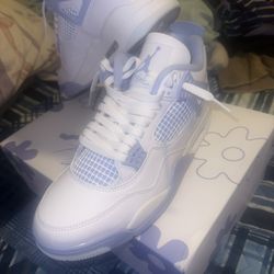 JORDAN 4s Size 10.5 