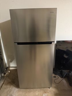 Vissani Stainless Steel Top-Freezer Refrigerator