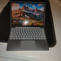 Microsoft Surface Pro Model 1943