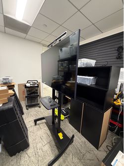Mobile TV Stand on Wheels