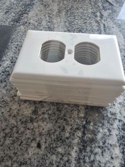 13 White Duplex Outlet Wall Plates