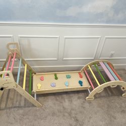 Pikler Triangle Climbing Set