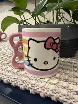 Hello kitty cup