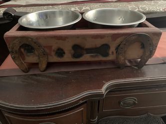 Dog Bowls / Custom Wood Horse Shoes