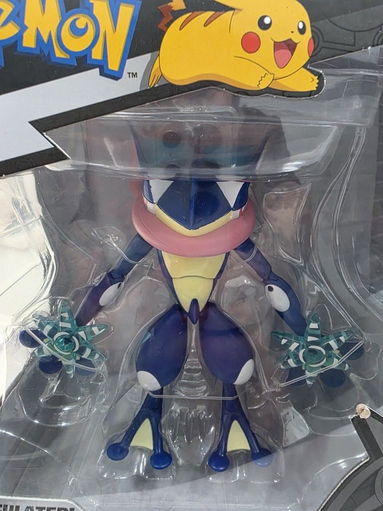 Pokémon Figure