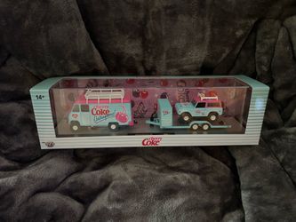 M2 Machines Cherry Coke Auto-Haulers Set – 1948 Ford Panel Truck & 1973 Ford Bronco 4x4