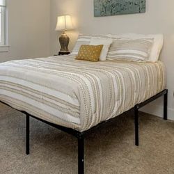 20$ Queen Bed Frame