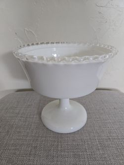 Vintage Fenton Crested footed bowl
