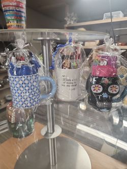 Gift cups