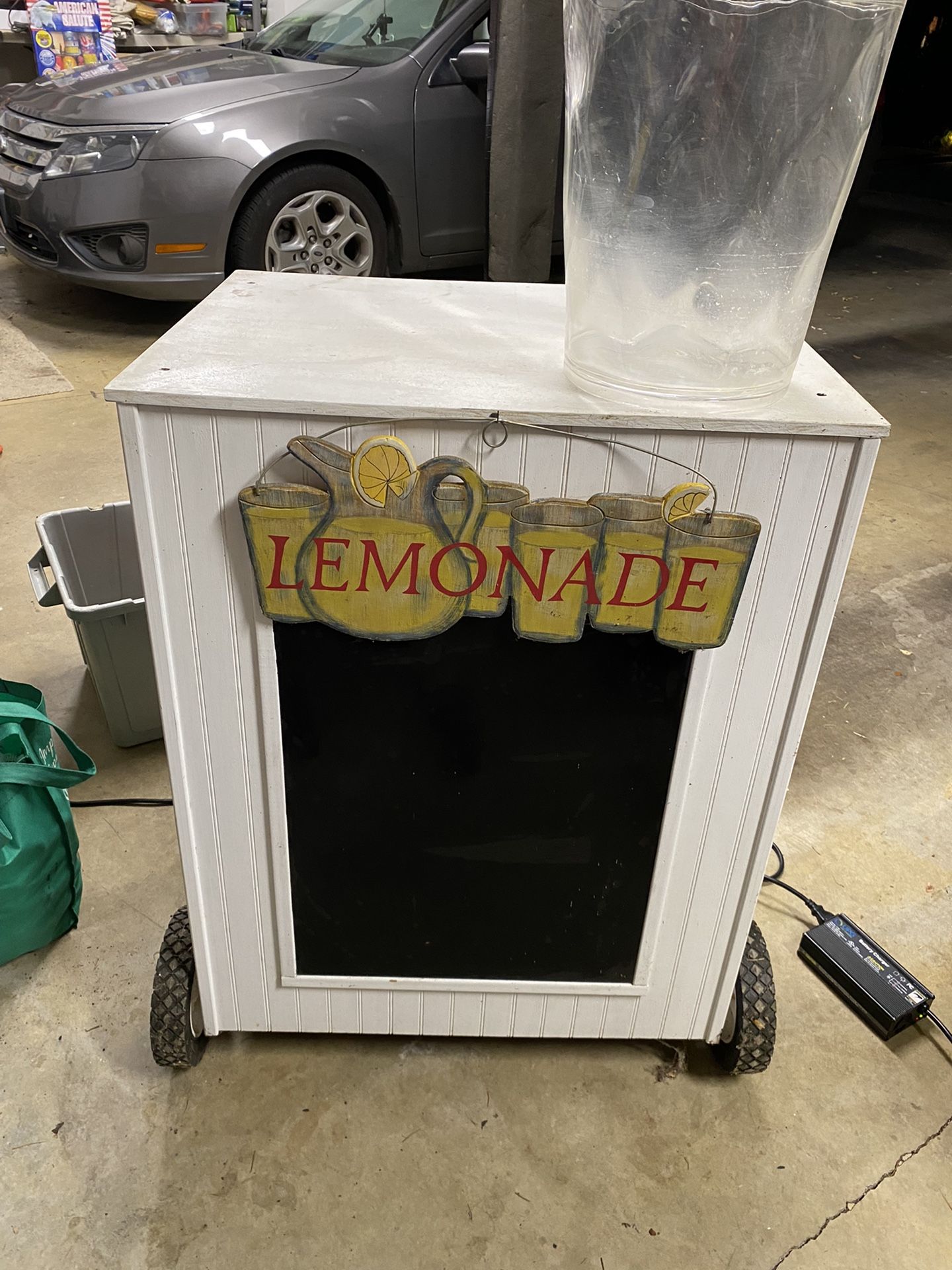 Lemonaid Stand On Wheels - With A Few Supplies