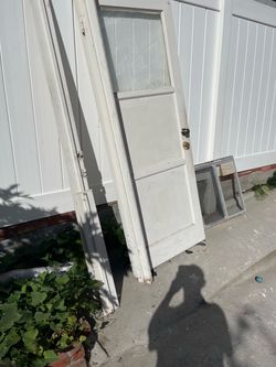 Door + frame