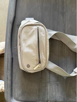 Lululemon bag