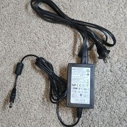 💡 Power Adapter – 12V 3A (Model DA-36J12) – $10
